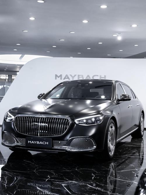 重庆346岚图汽车的售后服务让用户无忧出行，迈巴赫未来的豪华车趋势